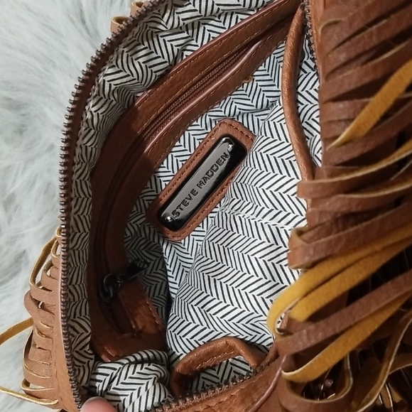 Steve Madden Purse - Picture 3 of 5